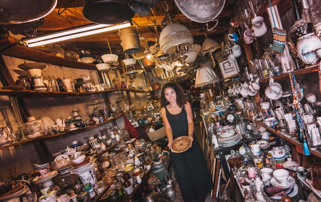 antique shops in kadikoy
