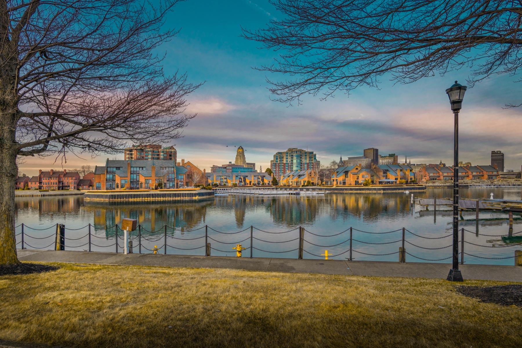 the city of buffalo and lake eerie