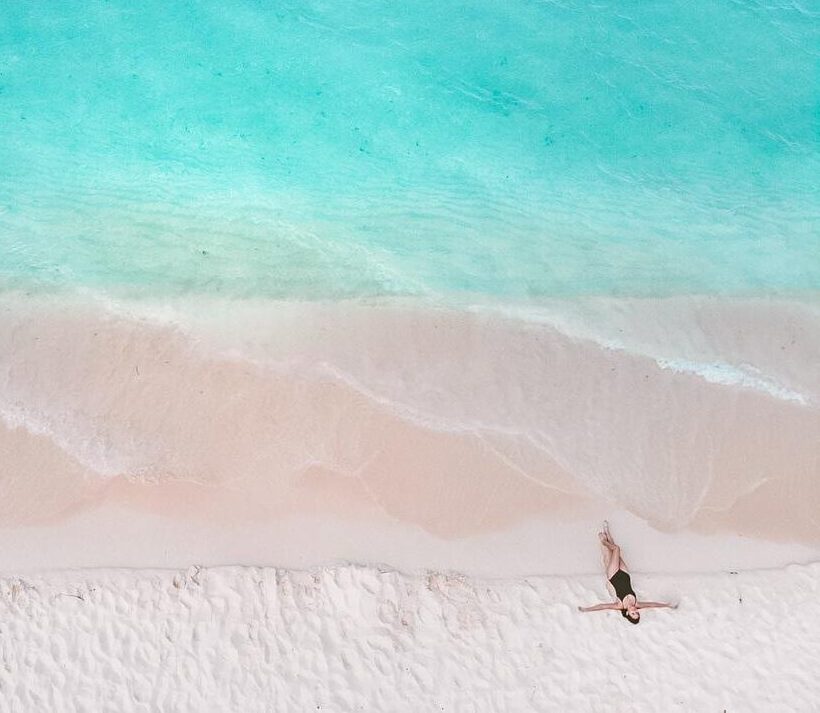 bahia de las aguilas beach