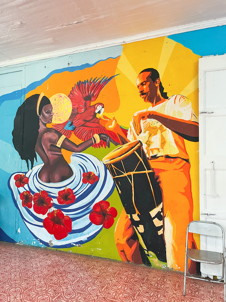 A mural at Casa de Arte, one of the places to visit in Santiago, Dominican Republic.