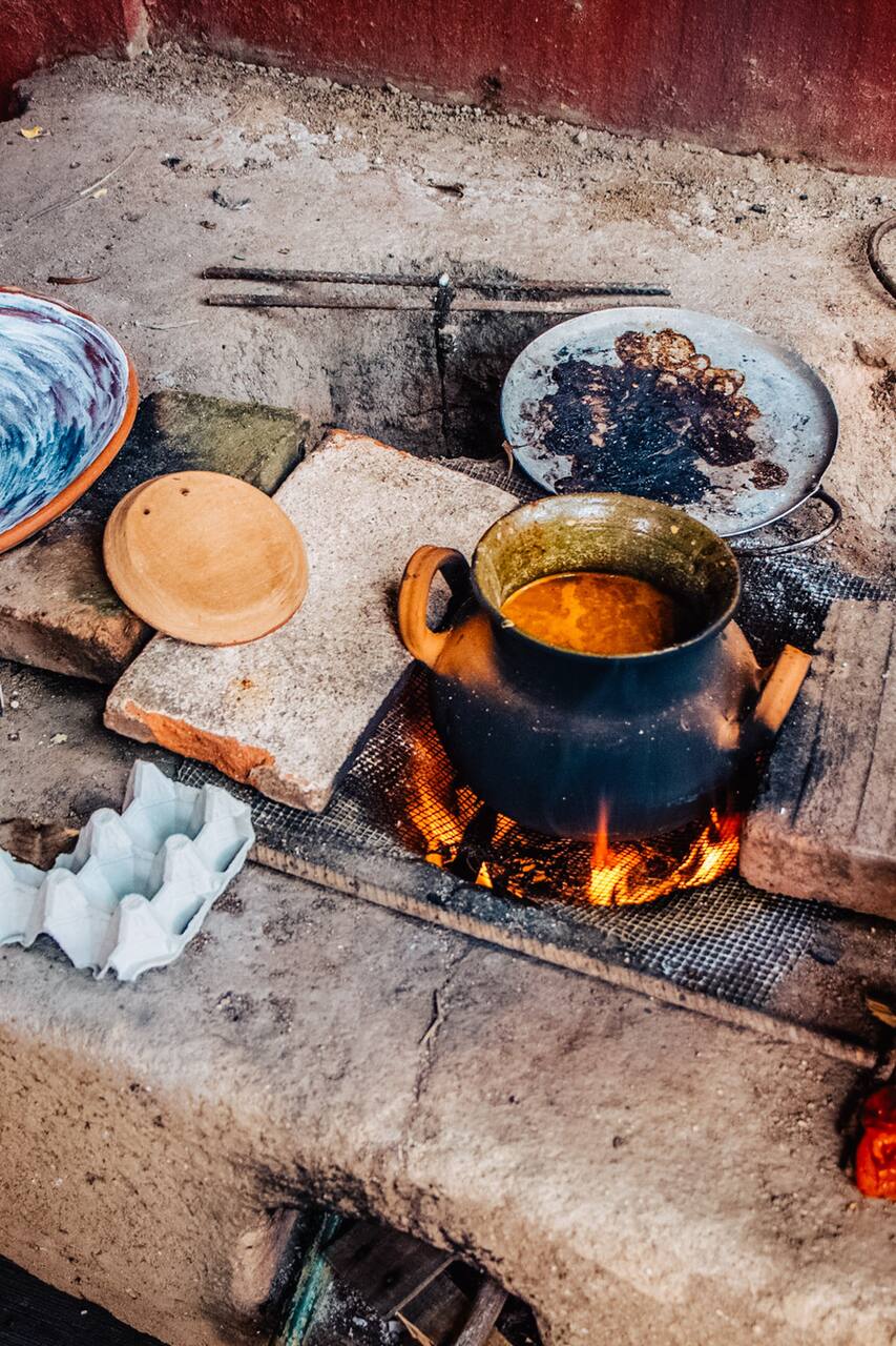 Prehispanic cooking fogon.