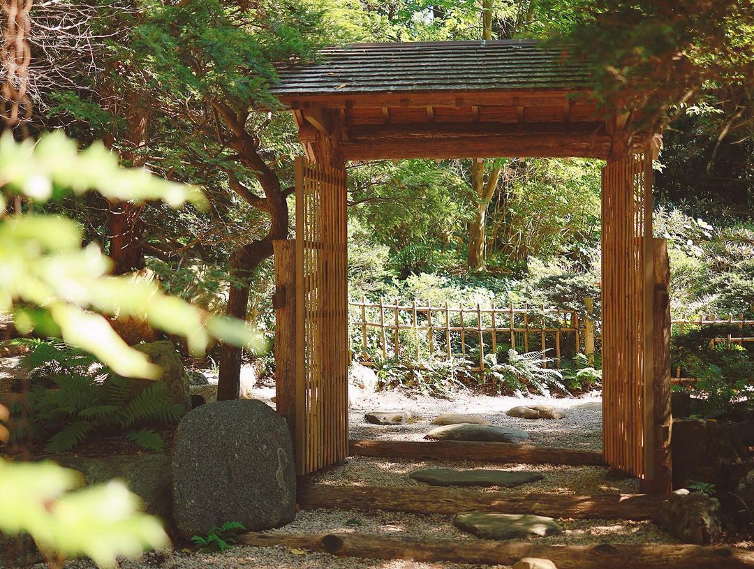 A wooden entrance arc at Humes Japanese Stroll Garden