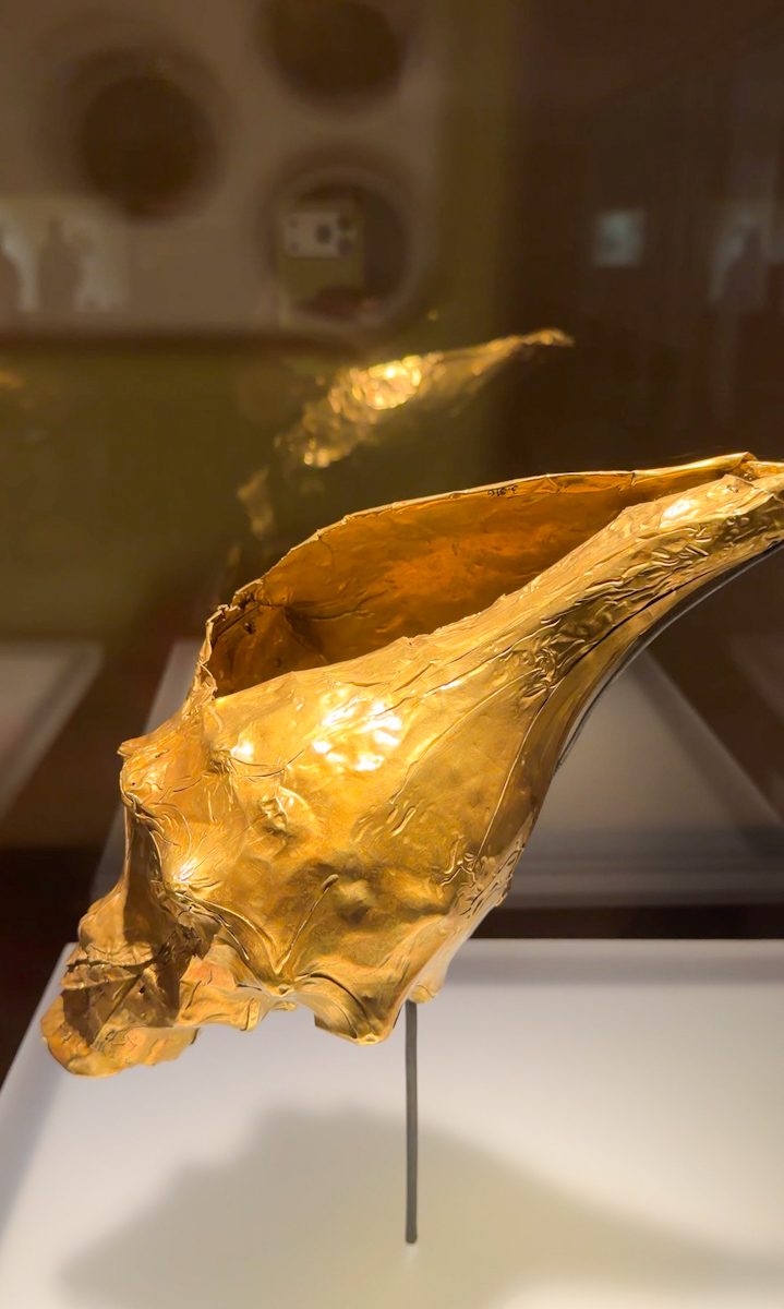 A conch-shaped gold inside a museum in Bogota.